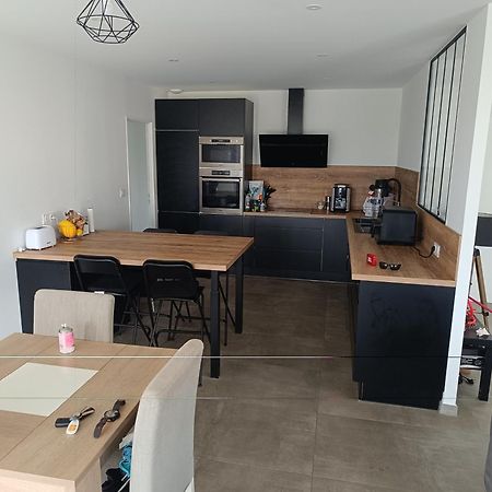 Chambre Parentale Prive Clonas-sur-Vareze Buitenkant foto